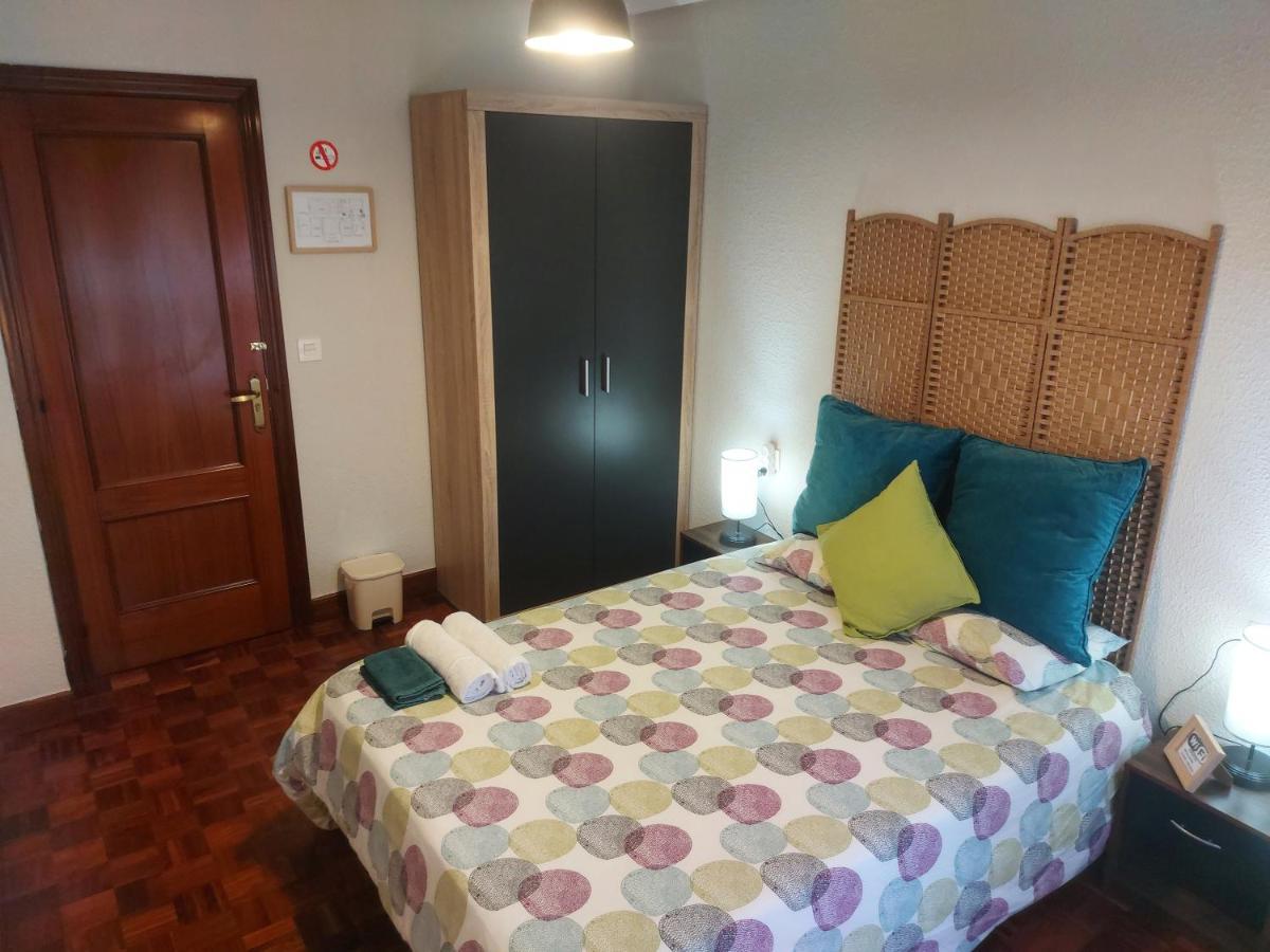 بلباو Se Alquilan 3 Habitaciones Privadas المظهر الخارجي الصورة