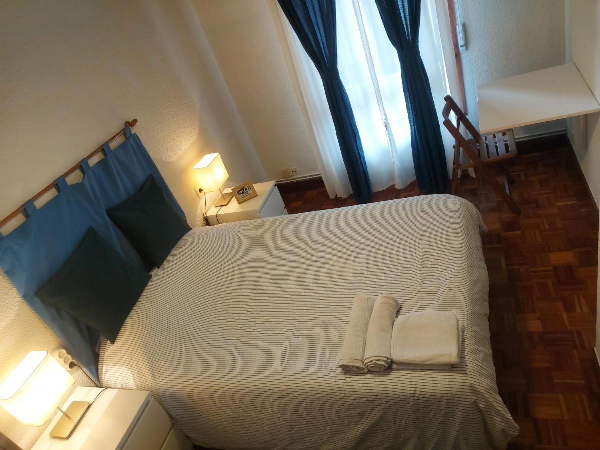 بلباو Se Alquilan 3 Habitaciones Privadas المظهر الخارجي الصورة